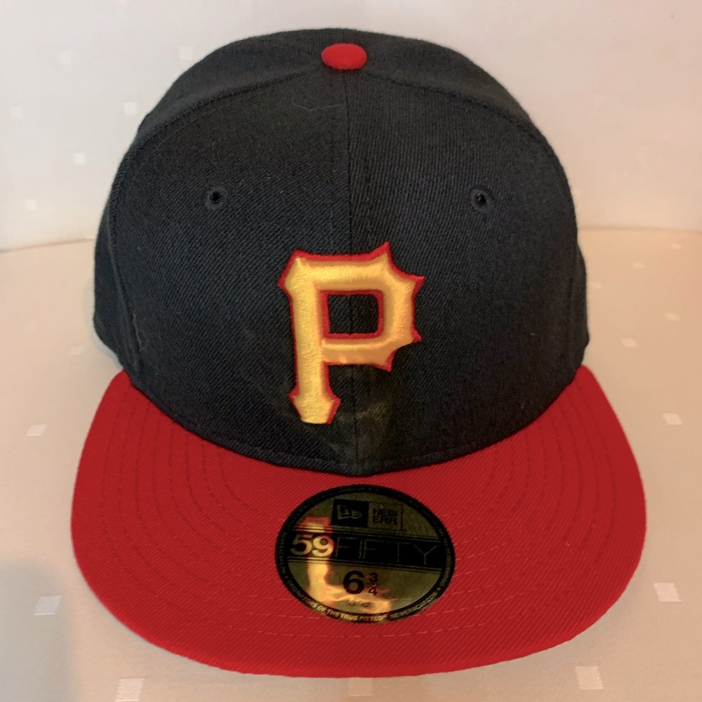 New Era Custom Youth Pirates Hat  6 3/4 59cm NWT